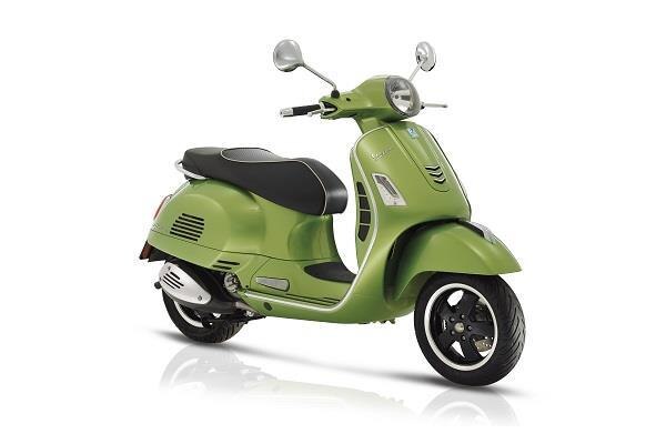 Piaggio India has announced an increase in the price of its Vespa and Aprilia scooters in India Vespa भारतात महागली! जाणून घ्या प्रत्येक व्हेरियंटची नवीन किंमत