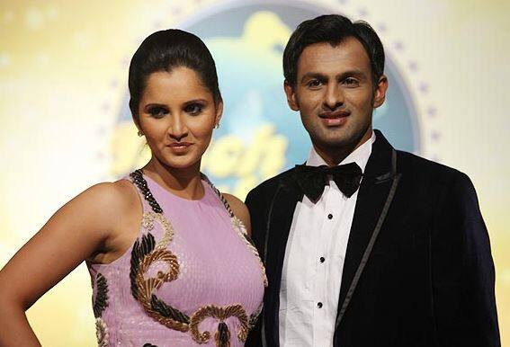 સાનિયાએ 2010માં પાકિસ્તાની ક્રિકેટર શોએબ મલિક સાથે લગ્ન કર્યા હતા. 