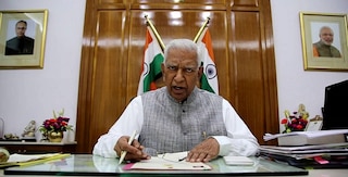 Opposition MLAs will still resign before Lok Sabha polls, claims Vajubhai Vala Lok Sabha Elections 2024: લોકસભાની ચૂંટણી પહેલા હજુ પણ વિપક્ષની વિકેટો પડશેઃ વજુભાઈ વાળાનો દાવો