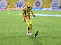 ચેન્નઇમાં કાવેરી મુદ્દે IPL વિરૂદ્ધ પ્રદર્શન, જાડેજા પર ફેક્યું જૂતું