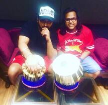 યો યો હની સિંહ વગાડી રહ્યો છે તબલા, નવા મ્યૂઝિક વીડિયોની છે તૈયારી!