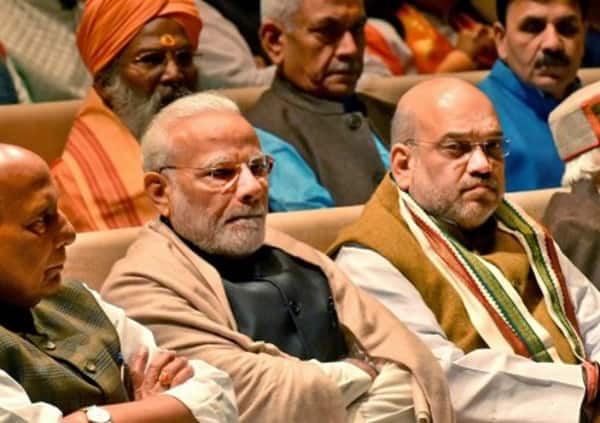 પેટ્રૉલિયમ મંત્રી ધર્મેન્દ્ર પ્રધાન - નવી દિલ્હી, રેલવે મંત્રી પિયુષ ગોયલ - નવી દિલ્હી, વિનય સહ્યબુદ્ધે - નવી દિલ્હી, કેન્દ્રીય મંત્રી સુરેશ પ્રભુ, મેનકા ગાંધી અને સાંસદ મિનાક્ષી લેખી - દિલ્હીના હનુમાન મંદિરમાં ઉપવાર રાખશે.