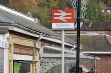 કપલ ટ્રેનમાં કરતું હતું આવું ગંદુ કામ, જાણો લોકોએ શું કર્યું