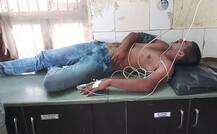 જૂનાગઢઃ માંગરોળના મુક્તપુરમાં 25થી વધુ લોકો પર મધમાખીનો હુમલો, ઝેરી અસર થતાં હોસ્પિટલમાં ખસેડાયા