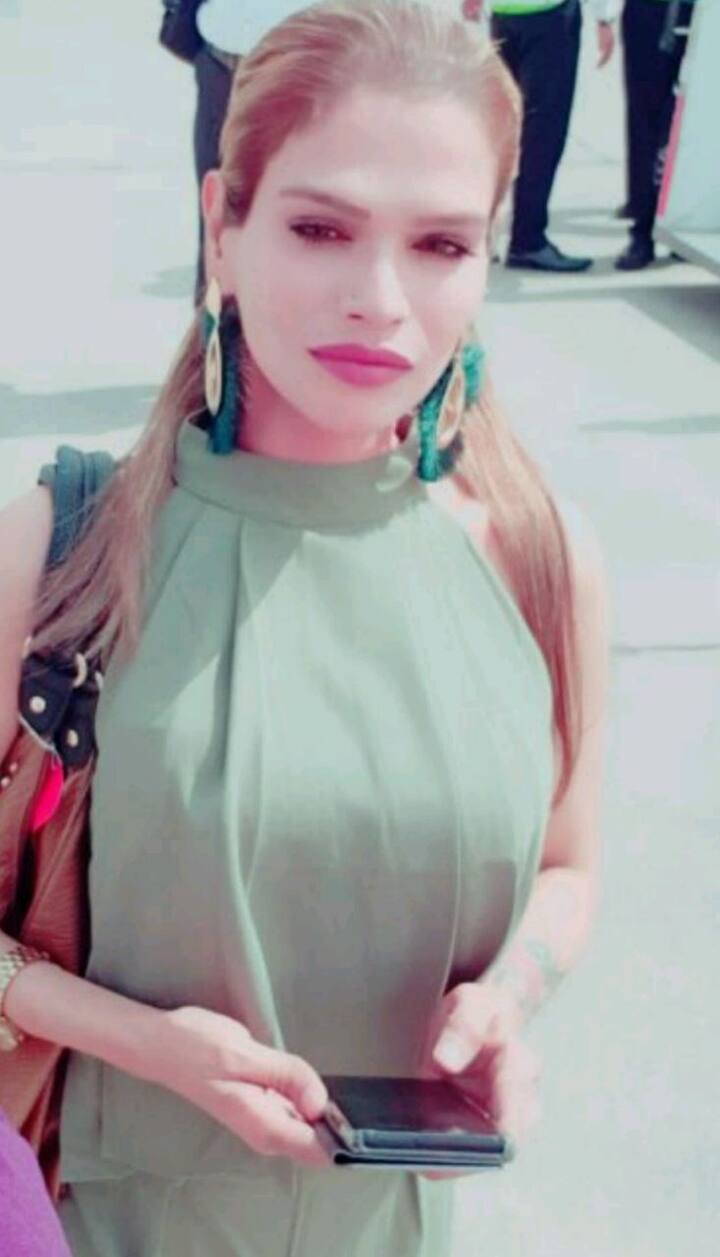 હત્યાં બાદ લોકોના ટોળા એક્ઠાં થઈ ગયાં હતાં. પોલીસના અધિકારીઓએ ઘટનાસ્થળે પહોંચીને વધુ તપાસ શરૂ કરી હતી. દાપુને લઈને કિન્નરોના બે જૂથ વચ્ચે વોર શરૂ થઈ ગઈ હોવાની આશંકા વ્યક્ત કરવામાં આવી રહી છે. પોલીસે આ મામલે ત્રણ જણાની અટકાયત કરી પુછપરછ શરૂ કરી છે.