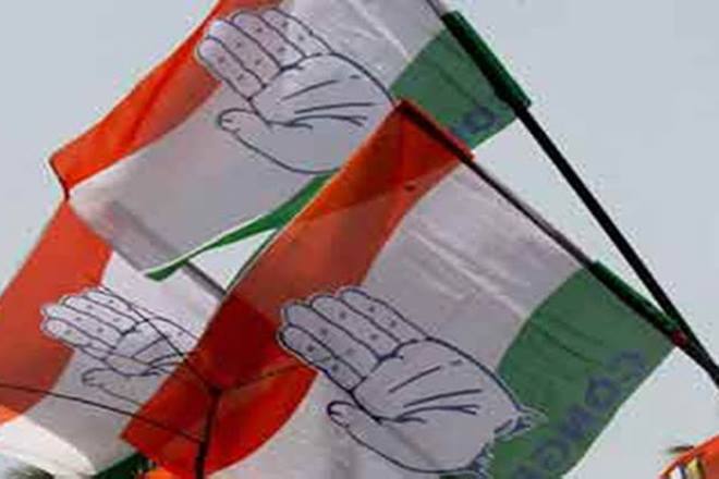 ગુજરાત પ્રદેશ કોંગ્રેસ સમિતિના પ્રમુખ અમિત ચાવડાએ જણાવ્યું કે, કોંગ્રેસ પક્ષમાં કામ કરનાર કાર્યકરને મહત્વ મળશે અને કામ ન કરનારને હોદ્દા પરથી દુર કરાશે. પક્ષમાં શિસ્ત અને સંયમ સાથે કોંગ્રેસ પક્ષની વિચારધારા માટે કામ કરનારને પક્ષમાં અગત્યની જવાબદારી સોંપાશે. સૌ સાથે મળીને લોકસભા-2019માં કામગીરી કરવાની છે અને પક્ષના રાષ્ટ્રીય અધ્યક્ષ રાહુલ ગાંધીના વિચારોને લોકો સુધી પહોંચાડવાના છે. ભાજપની નકારાત્મક સામે કોંગ્રેસ પક્ષ હકારાત્મક કરશે.