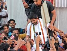 મોદીના બ્રિટન પ્રવાસ પર હાર્દિકે લીધી મોજ, કહ્યું-મોદીજી માલ્યા, નીરવ મોદીને લઈને આવશે