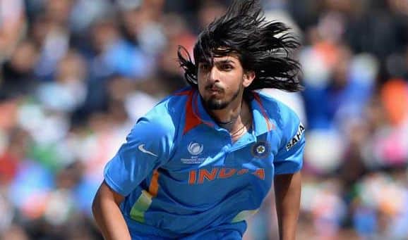 આઈપીએલ કરિયરમાં ઈશાંત અત્યાર સુધીમાં પંજાબ, કોલકાતા, ડેક્કન ચાર્જર્સ, પુણે અને હૈદરાબાદ ફ્રેન્ચાઇઝી તરફથી રમી ચૂક્યો છે. જોકે, 2018 આઈપીએલ ઓક્શનમાં એકપણ ફ્રેન્ચાઇઝીએ તેને ખરીદવામાં રસ દાખવ્યો નહોતો. 