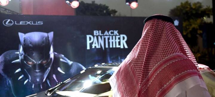 સાઉદીના સરકારી મીડિયા મુજબ એએમસી એન્ટરટેનમેન્ટને સિનેમાઘર ચલાવવા માટેનું લાઇસન્સ આપવામાં આવ્યું છે. આ કંપની આગામી પાંચ વર્ષમાં અહીંયા 15 વર્ષમાં 40થી વધારે સિનેમાઘરની શરૂઆત કરશે.