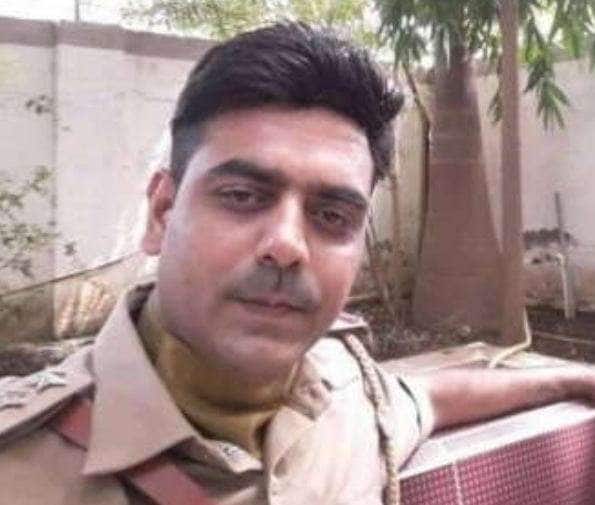  અગાઉ આ કેસમાં સીઆઈડી ક્રાઈમ અમરેલી લોકલ ક્રાઈમ બ્રાન્ચમાં પીઆઈ અનંત પટેલ સહિત 10 પોલીસ કર્મચારીઓ સહિત સુરતના વકીલની ધરપકડ કરી હતી. સુરતના વકીલે પૂછપરછમાં તેઓ આ કેસ સંદર્ભે પૂર્વ ધારાસભ્ય નલીન કોટડિયા, એસપી જગદીશ પટેલના સંપર્કમાં હોવાનો ઘટસ્ફોટ થયો હતો. જેને આધારે CID ક્રાઈમે જગદીશ પટેલની અટકાયત કરી હોવાનું જાણવા મળ્યું છે. 