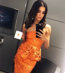 IPLની આ હોટ એન્કર રહી ચૂકી છે મિસ..........., જાણો ક્યા ક્રિકેટરની છે ગર્લફ્રેન્ડ ?