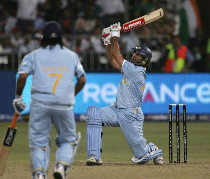 1 મે, 2009માં યુવરાજે રોયલ ચેલેન્જર્સ બેંગલુરુ સામે પ્રથમ હેટ્રિક લીધી હતી. તેણે ડર્બનમાં રોબિન ઉથપ્પા, માર્ક બાઉચર અને જેક કાલીસને આઉટ કરી આ સિદ્ધી મેળવી હતી. આ જ મેદાન પર તેણે 2007ના વર્લ્ડક્પમાં 6 બોલમાં 6 સિક્સર ફટકારી હતી. 17 મે, 2009ના રોજ યુવરાજે ડેક્કન ચાર્જર્સ સામે જોહાનિસબર્ગમાં હર્ષલ ગિબ્સ, એન્ડ્રુ સાયમન્ડ્સ અને વેણુગોપાલ રાવને આઉટ કરી આઈપીએલમાં બીજી વખત હેટ્રિક લીધી હતી.