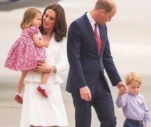 કેટ મિડલટને આપ્યો ત્રીજા બાળકને જન્મ, બ્રિટનમાં જશ્નનો માહોલ, જુઓ તસવીરો