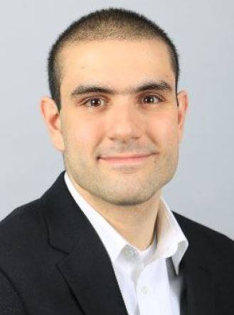 દુર્ઘટના બાદ ડેપ્યુટી પોલીસ ચીફ પીટરે જણાવ્યું કે, આરોપી વાન ચાલક દુર્ઘટના બાદ ઘટનાસ્થળેથી ભાગવામાં સફળ રહ્યો હતો, પરંતુ બાદમાં તેની ધરપકડ કરી લેવામાં આવી છે. સીબીએસ ન્યૂઝના કહેવા મુજબ આરોપીનું નામ એલેક મિનાસિયન છે અને તે ઓન્ટારિયોના રિચમન્ડ હિલનો રહેવાસી છે.