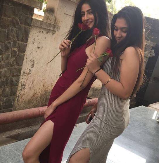 પલક બોલિવૂડમાં ડેબ્યૂ કરવા જબરદસ્ત મહેનત કરી રહી હોવાનું કહેવાય છે. અહેવાલ મુજબ પલક ‘તારે જમીન પર’ ફેમ એક્ટર ‘દર્શીલ સફારી’ની સાથે ‘ક્વિકી’ નામની ફિલ્મમાં નજરે પડશે.