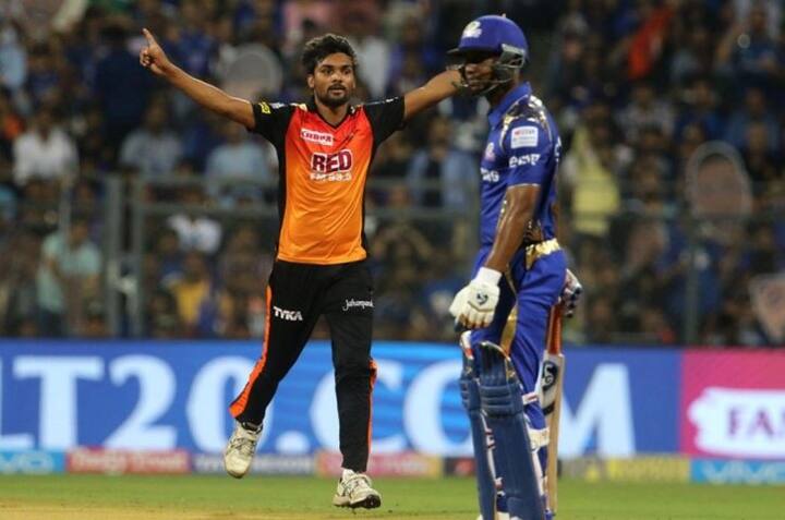  ઉપરાંત આઈપીએલમાં ત્રીજા વખત એવું બન્યું જ્યારે કોઈએ ટીમે આ લો સ્કોરિંગ મેચને ડિફેન્ડ કરીને જીતી હોય. 