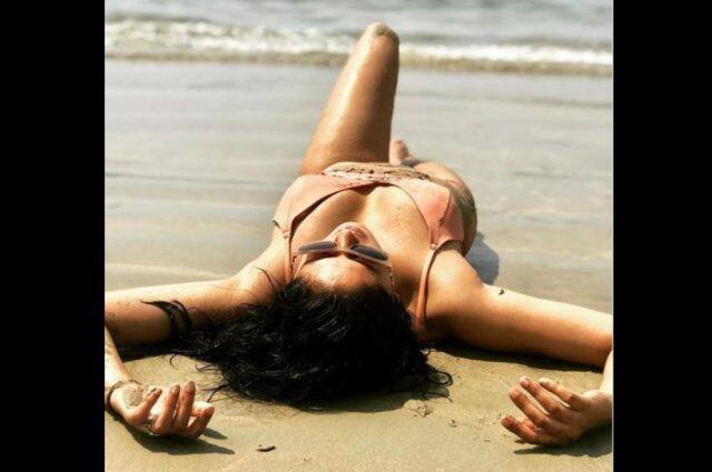 ફેમસ ટીવી સિરીયલ ‘એફઆઈઆર’ ઉપરાંત કવિતા કૌશિકે ‘ડો.ભાનુમતિ ઓન ડ્યૂટી’ સીરિયલમાં પણ કામ કર્યું છે.