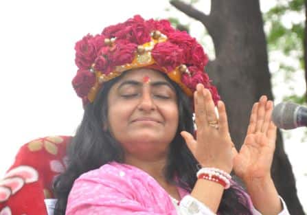 આસારામની અબજોની સંપત્તિ જેના હાથમાં આવી ગઈ તે ભારતી કોણ છે ? લગ્ન પછી પણ કેમ આશ્રમમાં પાછી આવી ગયેલી ? આસારામની અબજોની સંપત્તિ જેના હાથમાં આવી ગઈ તે ભારતી કોણ છે ? લગ્ન પછી પણ કેમ આશ્રમમાં પાછી આવી ગયેલી ?