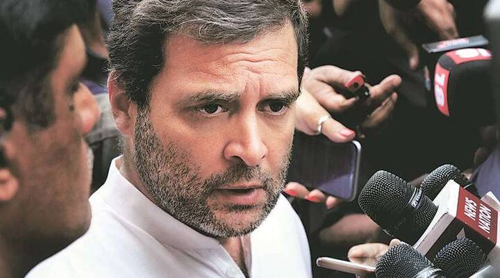  રાહુલ ગાંધી પોતાના કર્ણાટક પ્રવાસ દરમિયાન મંદિર અને મઠોનો પણ પ્રવાસ કરવાનું નથી ભૂલતાં આજે પણ તે મંદિરમાં દર્શન કરસે. રાહુલ બપોરે 1 વાગે દક્ષિમ કન્નડ જિલ્લામાં શ્રી ધર્મસ્થળ મંજૂનાથેશ્વરના મંદિરે જશે.