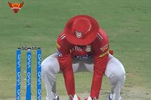 મેચ દરમિયાન લોકેશ રાહુલના બદલે વિકેટકિપિંગ કરવા લાગ્ચો ક્રિસ ગેઇલ, દર્શકો સહિત અમ્પાયર પણ ચોંકી ઉઠ્યા