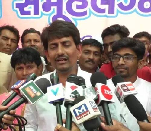 જોકે આ પ્રસંગે રાધનપુરના ધારાસભ્ય અલ્પેશ ઠાકોરે સમૂહલગ્નના દિવસે એક નવું રણશિંગું ફૂંક્યું હતું. અલ્પેશ ઠાકોરે સરકાર પાસે ઠાકોર સમાજના વિકાસ માટે 10 હજાર કરોડનું એક વિશેષ પેકેજની માંગણી કરી હતી. એટલું જ નહીં 1મેનાં દિવસે એક નવું આંદોલન કરવાની જાહેરાત પણ કરી હતી.