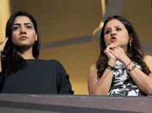 સાક્ષી ધોનીની સાથે જોવા મળતી આ બે ખૂબસૂરત યુવતીઓ ક્યા ક્રિકેટરોની છે પત્નિઓ ? જાણો વિગત