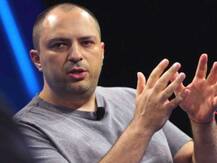 ડેટા પ્રાઇવસી મામલે FB સાથે અનબન, વૉટ્સએપના સીઇઓએ છોડ્યો સાથ