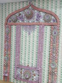 અંબાણીના પુત્રની બર્થ ડેના ડેકોરેશનમાં 500 ને 2000ની નોટો વપરાતાં ATMમાં રોકડ ખૂટી? જાણો શું છે હકીકત