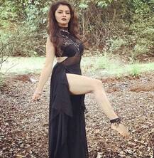 ટેલિવૂડની કઈ અભિનેત્રી બોલ્ડ ફોટોને કારણે થઈ ટ્રોલ, યુઝરે ટૂંકા કપડાંને લઈને શું કરી કોમેન્ટ, જાણો વિગત