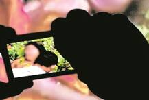 જયપુરઃ શિક્ષક અને વિદ્યાર્થીનીની અંગત પળો માણતી તસવીરો વાયરલ, જાણો વિદ્યાર્થીનીએ શું કરી સ્પષ્ટતા?