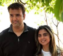 મુકેશ અંબાણીની પુત્રી ઈશાને આનંદ પિરામલે કઈ રીતે અને ક્યાં કર્યું પ્રપોઝ ? જુઓ તસવીરો અને જાણો વિગત