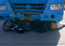 સુરતઃ BRTS બસે ભાઈ-બહેનને લીધા અડફેટે, બસ નીચે 300 ફૂટ ઘસડાતાં થયું મોત પછી શું થયું, જાણો વિગત