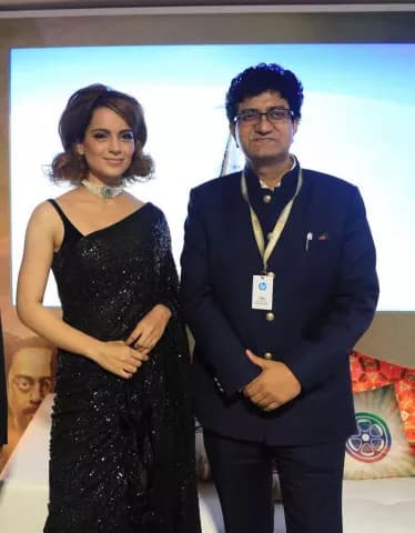 ફિલ્મોમાં મહિલાઓની ભૂમિકા પર કંગના વાત કરતી પણ જોવા મળશે. 