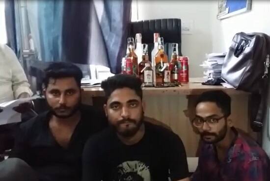 આ દરમિયાન એક કાર અને તેની પાછળ આવી રહેલ એક ટેમ્પો આવતાં તેણે રોકીને તપાસ કરતાં ટેમ્પોમાંથી પીવાના પાણી ભરેલા 54 જગમાંથી બિયર અને વિદેશી દારૂની 1,199 બોટલ મળી હતી. બુટલેગરના આ કિમીયાને જોઈને પોલીસ પણ ચોંકી ગઈ હતી.