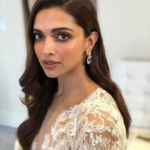 Cannes 2018: ટ્રાન્સપરન્ટ ગાઉનમાં બોલિવૂડની કઈ અભિનેત્રીએ રેડ કાર્પેટ પર મચાવી ધમાલ, જુઓ તસવીરો