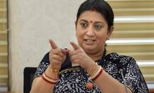 નરેન્દ્ર મોદીએ સ્મૃતિ ઈરાની પાસેથી કેમ માહિતી-પ્રસારણ મંત્રાલય છિનવી લીધું? જાણો વિગત