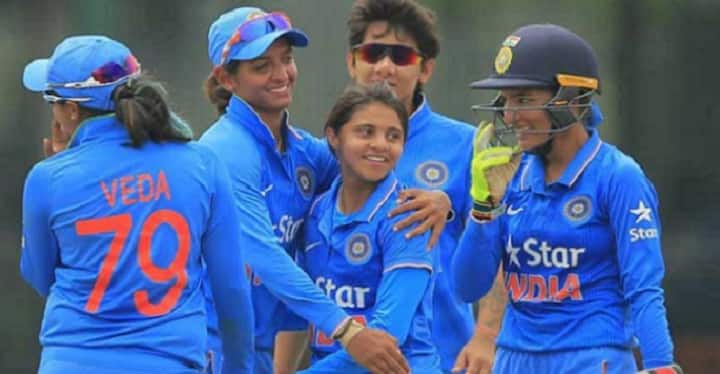  બીસીસીઆઈની કમિટી ઓફ એડમિનિસ્ટ્રેટર્સ(CoA)ના પ્રમુખ વિનોદ રાયે જણાવ્યું કે, અમે આગામી બે ત્રણ વર્ષમાં મહિલાઓની આઈપીએલ શરૂ કરવાની તૈયારી કરી રહ્યા છીએ.