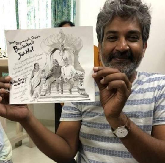 દરેક ગિફ્ટને એક ખાસ આર્ટથી સજાવવામાં આવી છે. હું આ લોકોનો આભારી છું તેમ પણ રાજમૌલીએ ઉમેર્યું હતું.