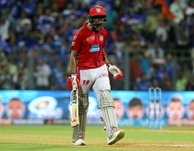 મુંબઇની ટીમ 12 અંક સાથે પોઇન્ટ ટેબલમાં ચોથા સ્થાન પર પહોંચી છે. હાર પછી પંજાબ 12 અંક સાથે છઠ્ઠા સ્થાન પર છે. પ્લેઓફમાં પહોંચવા માટે બંન્ને છેલ્લી મેચ જીતવી પડશે.