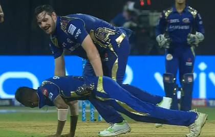 મુંબઇએ પ્રથમ બેટિંગ કરતા 20 ઓવરમાં આઠ વિકેટના નુકસાન પર 186 રન ફટકાર્યા હતા જેના જવાબમાં કિંગ્સ ઇલેવન પંજાબ 20 ઓવરમાં પાંચ વિકેટના નુકસાન પર 183 રન બનાવી શકી હતી. 