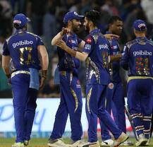 મુંબઈ ઈન્ડિયન્સ જીતી જતાં કોણે કર્યા મેદાન પર જ પુશ અપ્સ, હાર્દિક પંડ્યા પણ જોડાયો, જાણો વિગત