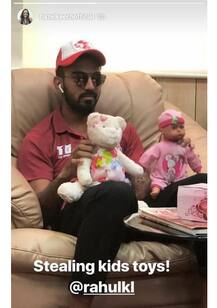 હોટ એક્ટ્રેસે કે.એલ. રાહુલ સામે કર્યો શેની ચોરી કરવાનો આક્ષેપ? જાણો વિગત