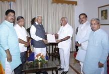 કર્ણાટકઃ 21 મહિના બાદ સક્રિય થયેલા સોનિયા ગાંધીનો આ ફેંસલો સાબિત થયો માસ્ટર સ્ટ્રોક, જાણો વિગત