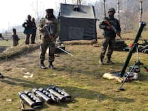 બોર્ડર પર પાકિસ્તાનની \'ડબલ ગેમ\', કાલે કરગર્યુ ને આજે બીએસએફ ચોકીઓ પર ફેંક્યા 27 મોર્ટાર બૉમ્બ, 5 જવાન ઘાયલ