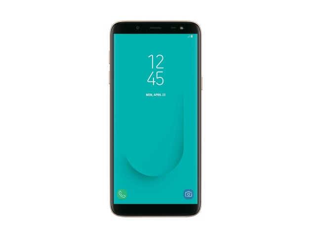 Galaxy J6 અને J8 સ્માર્ટફોન્સમાં ફેશિયલ રિકૉગ્નિશન ફિચર પણ આપવામાં આવ્યું છે. સાથે જ આમાં સેલ્ફી લેતી વખતે ફ્લેશ એક્સપૉઝરને સેટ પણ કરી શકો છો. આ સ્માર્ટફોન્સમાં એક ચેટ ઓવર વીડિયો ફિચર પણ અવેલેબલ છે, જેનાથી યૂઝર્સ વીડિયો જોતા જોતા પણ વૉટ્સએપ જેવી મેસેજિંગ એપ પર ચેટ કરી શકો છો. 