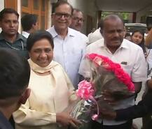 કુમારસ્વામીના શપથમાં જોવા મળશે મોદી વિરોધીઓનો મોર્ચો, માયાવતી-મમતાથી લઈ અખિલેશ- કેજરીવાલ રહેશે હાજર