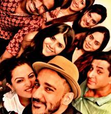 ‘નાગિન-3’ની એક્ટ્રેસે ફ્લેટ ખરીદીની ખુશીમાં આપી ભવ્ય પાર્ટી, એકતા કપૂર પણ થઈ’ સામેલ, જુઓ તસવીરો