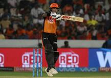 IPL 2018: પ્લેઓફમાં નથી ધમાલ કરતું ધવનનું બેટ, આ રહ્યા આંકડા