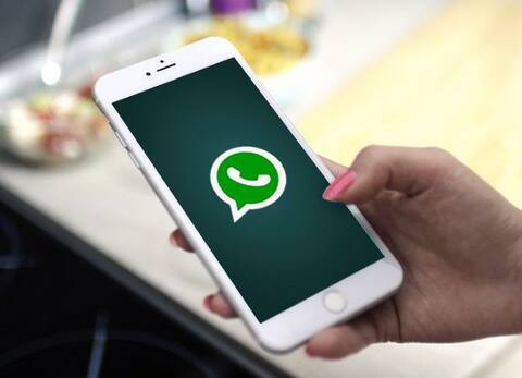 WhatsAppમાં આવ્યો બગ, કૉન્ટેક્ટને BLOCK કર્યા બાદ પણ આવી રહ્યાં છે મેસેજ, આ રીતે કરો રિપેર WhatsAppમાં આવ્યો બગ, કૉન્ટેક્ટને BLOCK કર્યા બાદ પણ આવી રહ્યાં છે મેસેજ, આ રીતે કરો રિપેર