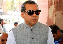 વિપક્ષની એકતા પર પરેશ રાવલનો કટાક્ષ કહ્યું, જીજાને રોકવા સાળી ઉભી રહે તેમ વિપક્ષી પાર્ટીઓ ઉભી છે